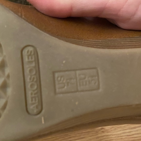 Two Pair of Shoes - Picture 9 of 9